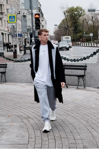 Мужской спортивный костюм, на флисе, серый