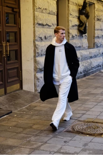 Мужской спортивный костюм тройка, на флисе, белый